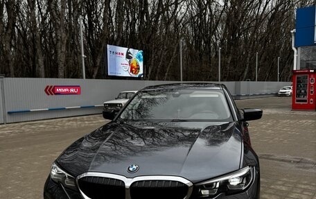 BMW 3 серия, 2019 год, 2 950 000 рублей, 1 фотография