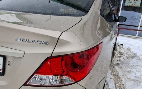 Hyundai Solaris II рестайлинг, 2011 год, 660 000 рублей, 11 фотография