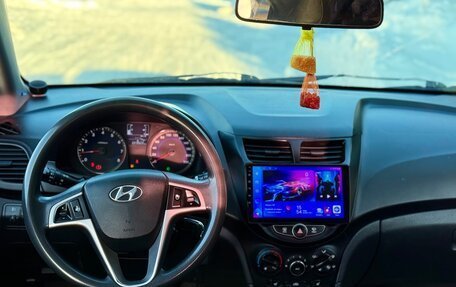 Hyundai Solaris II рестайлинг, 2014 год, 642 000 рублей, 10 фотография