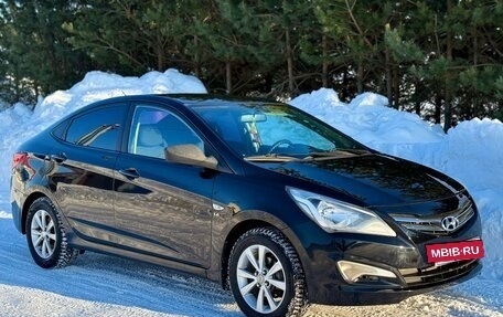 Hyundai Solaris II рестайлинг, 2014 год, 642 000 рублей, 3 фотография