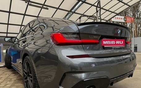 BMW 3 серия, 2019 год, 2 950 000 рублей, 11 фотография