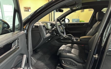 Porsche Cayenne III, 2026 год, 18 950 000 рублей, 13 фотография