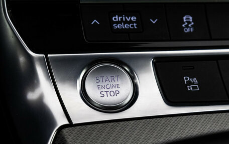 Audi A6, 2018 год, 2 649 000 рублей, 20 фотография