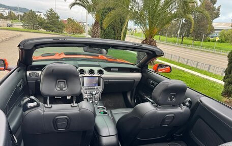 Ford Mustang VI рестайлинг, 2021 год, 2 650 000 рублей, 7 фотография