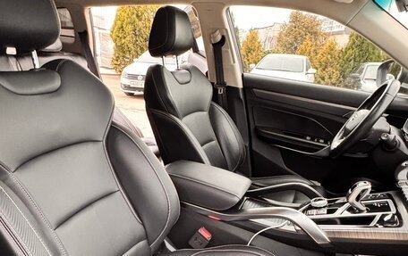 Geely Atlas, 2023 год, 1 600 000 рублей, 25 фотография