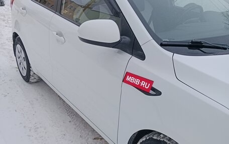 KIA Rio III рестайлинг, 2015 год, 1 230 000 рублей, 6 фотография