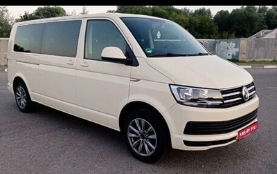 Volkswagen Caravelle T6 рестайлинг, 2019 год, 3 330 000 рублей, 1 фотография