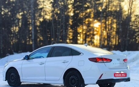 Hyundai Sonata VII, 2017 год, 1 800 000 рублей, 2 фотография