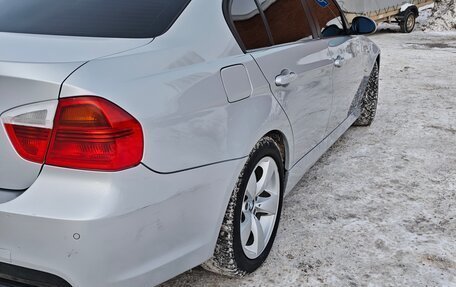 BMW 3 серия, 2005 год, 850 000 рублей, 7 фотография