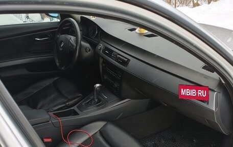 BMW 3 серия, 2005 год, 850 000 рублей, 10 фотография