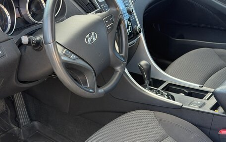 Hyundai Sonata VI, 2012 год, 1 450 000 рублей, 10 фотография