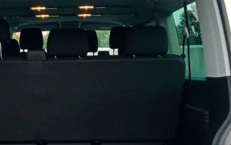 Volkswagen Caravelle T6 рестайлинг, 2019 год, 3 330 000 рублей, 14 фотография