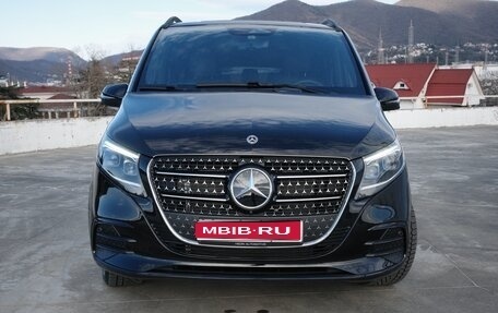 Mercedes-Benz V-Класс, 2025 год, 14 800 000 рублей, 1 фотография