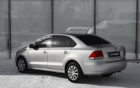 Volkswagen Polo VI (EU Market), 2011 год, 630 000 рублей, 2 фотография