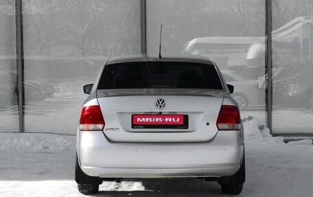 Volkswagen Polo VI (EU Market), 2011 год, 630 000 рублей, 4 фотография