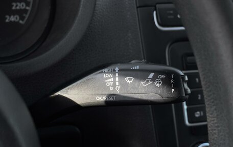 Volkswagen Polo VI (EU Market), 2011 год, 630 000 рублей, 19 фотография