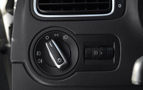 Volkswagen Polo VI (EU Market), 2011 год, 630 000 рублей, 23 фотография