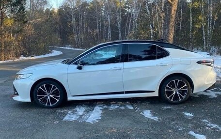 Toyota Camry, 2020 год, 3 300 000 рублей, 5 фотография