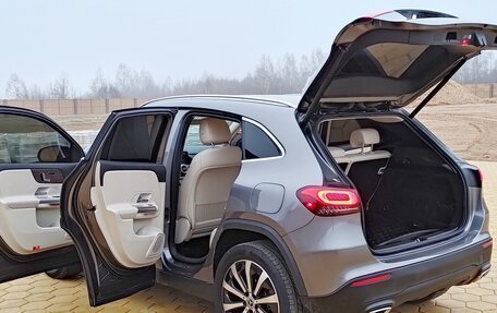 Mercedes-Benz GLA, 2023 год, 6 000 000 рублей, 12 фотография