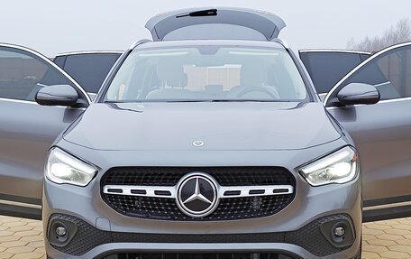 Mercedes-Benz GLA, 2023 год, 6 000 000 рублей, 9 фотография