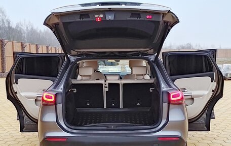 Mercedes-Benz GLA, 2023 год, 6 000 000 рублей, 13 фотография