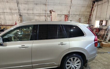 Volvo XC90 II рестайлинг, 2018 год, 3 800 000 рублей, 17 фотография