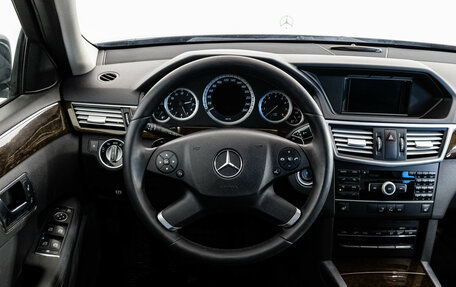 Mercedes-Benz E-Класс, 2012 год, 1 475 000 рублей, 11 фотография