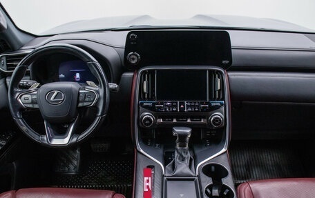 Lexus LX, 2022 год, 12 700 000 рублей, 13 фотография