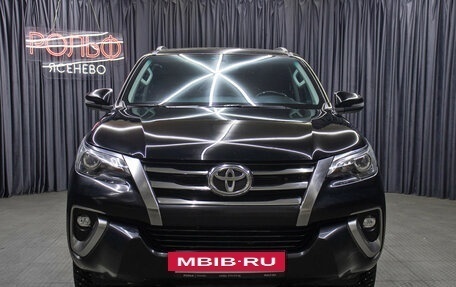 Toyota Fortuner II, 2017 год, 3 298 000 рублей, 2 фотография