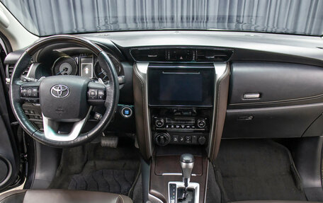 Toyota Fortuner II, 2017 год, 3 298 000 рублей, 15 фотография