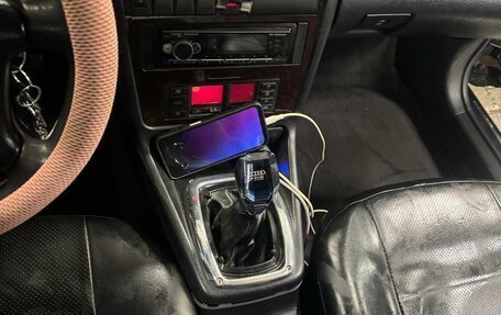 Audi A4, 1996 год, 250 000 рублей, 12 фотография