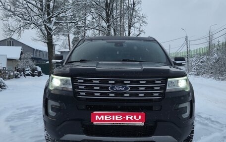 Ford Explorer VI, 2016 год, 2 450 000 рублей, 21 фотография