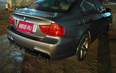 BMW 3 серия, 2005 год, 850 000 рублей, 3 фотография