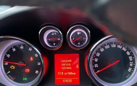 Opel Astra J, 2011 год, 650 000 рублей, 2 фотография