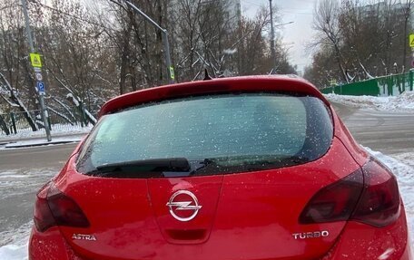 Opel Astra J, 2011 год, 650 000 рублей, 5 фотография