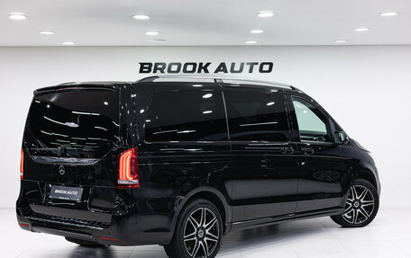 Mercedes-Benz V-Класс, 2018 год, 5 990 000 рублей, 6 фотография