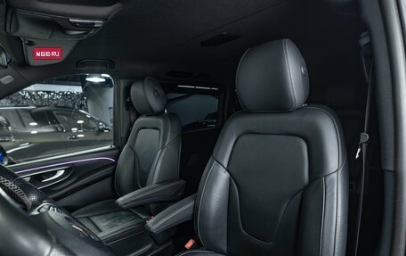 Mercedes-Benz V-Класс, 2018 год, 5 990 000 рублей, 11 фотография