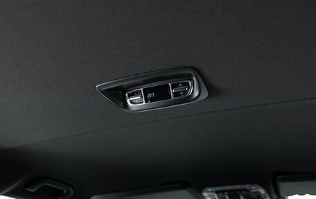 Mercedes-Benz V-Класс, 2018 год, 5 990 000 рублей, 25 фотография