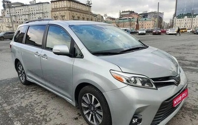 Toyota Sienna III, 2019 год, 4 500 000 рублей, 1 фотография