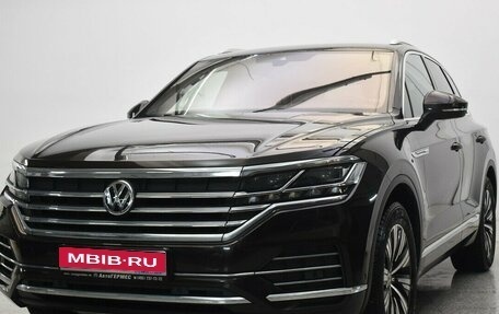 Volkswagen Touareg III, 2020 год, 4 900 000 рублей, 1 фотография