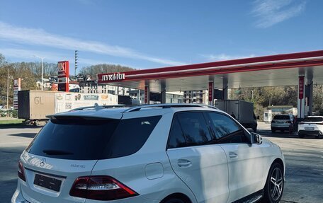 Mercedes-Benz M-Класс, 2014 год, 2 700 000 рублей, 2 фотография