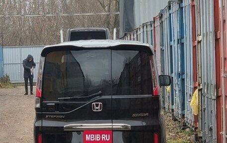 Honda Stepwgn IV, 2021 год, 2 100 000 рублей, 5 фотография