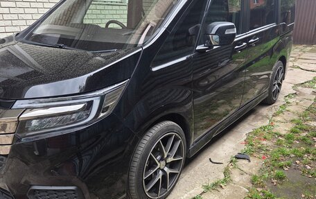 Honda Stepwgn IV, 2021 год, 2 100 000 рублей, 8 фотография