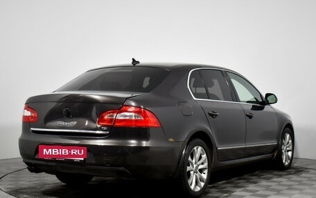 Skoda Superb III рестайлинг, 2011 год, 649 000 рублей, 5 фотография