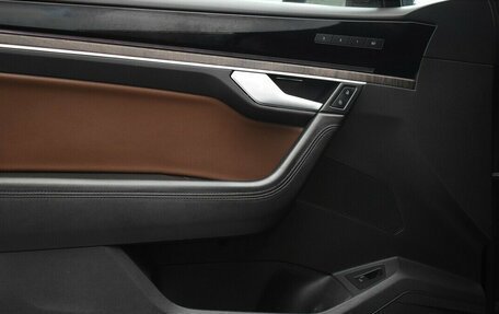 Volkswagen Touareg III, 2020 год, 4 900 000 рублей, 15 фотография