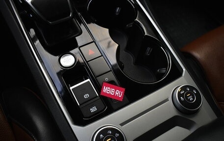 Volkswagen Touareg III, 2020 год, 4 900 000 рублей, 9 фотография