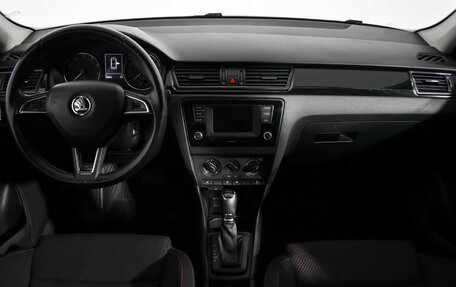 Skoda Rapid I, 2015 год, 830 000 рублей, 13 фотография