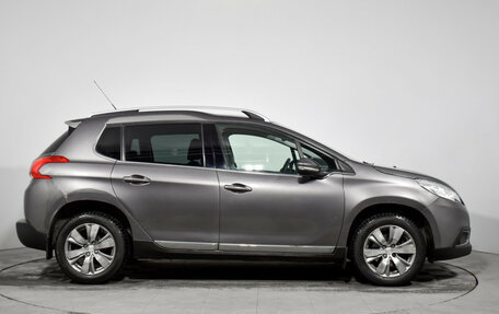 Peugeot 2008 II, 2014 год, 800 000 рублей, 4 фотография