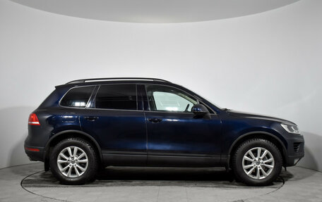 Volkswagen Touareg III, 2016 год, 3 300 000 рублей, 4 фотография