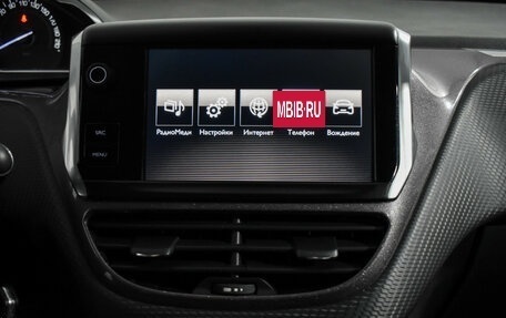 Peugeot 2008 II, 2014 год, 800 000 рублей, 14 фотография